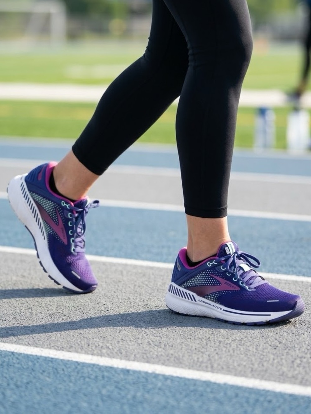 Brooks Adrenaline GTS 22 Women 6.5 B Running Shoes Purple Pink Athletic Sneakers